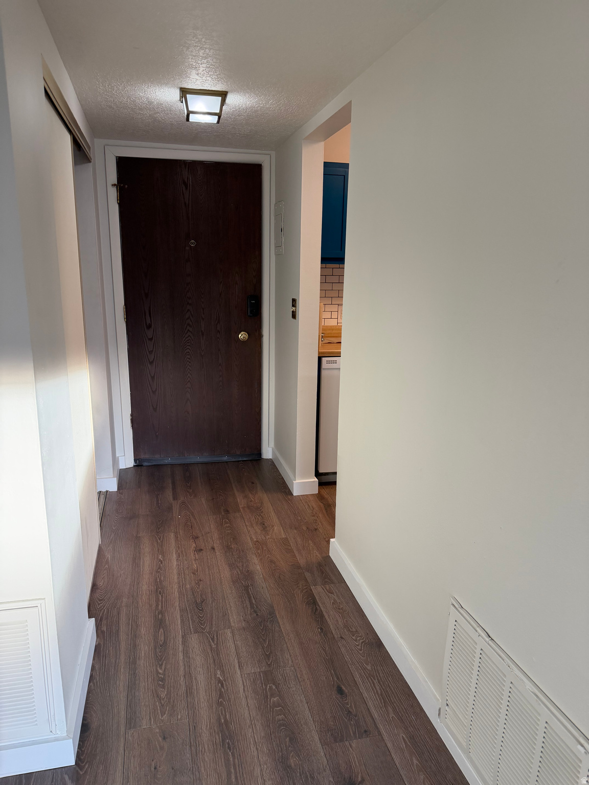 SOUTH 67 CONDOMINIUM - Residential