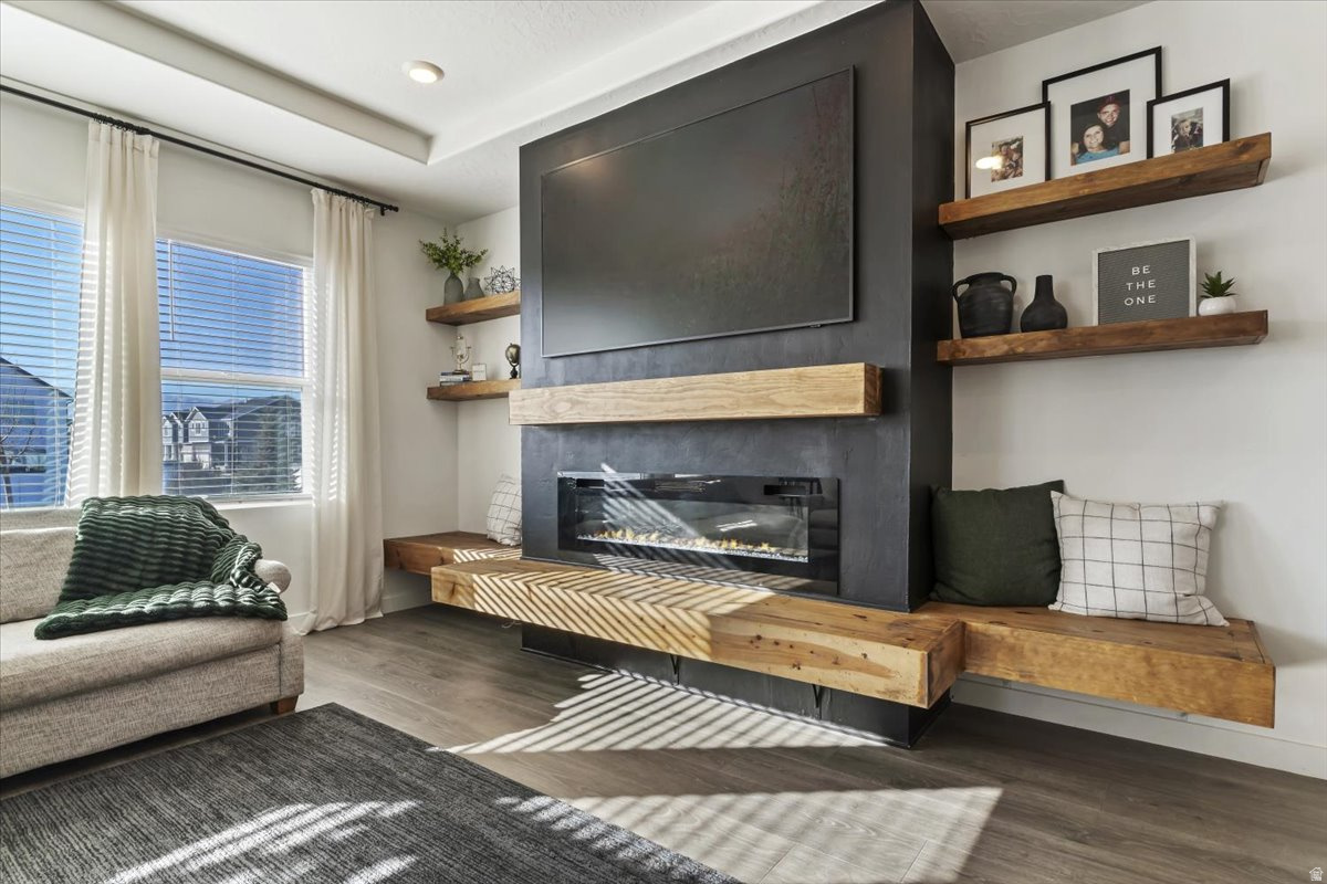 SPRING RANCH - Residential