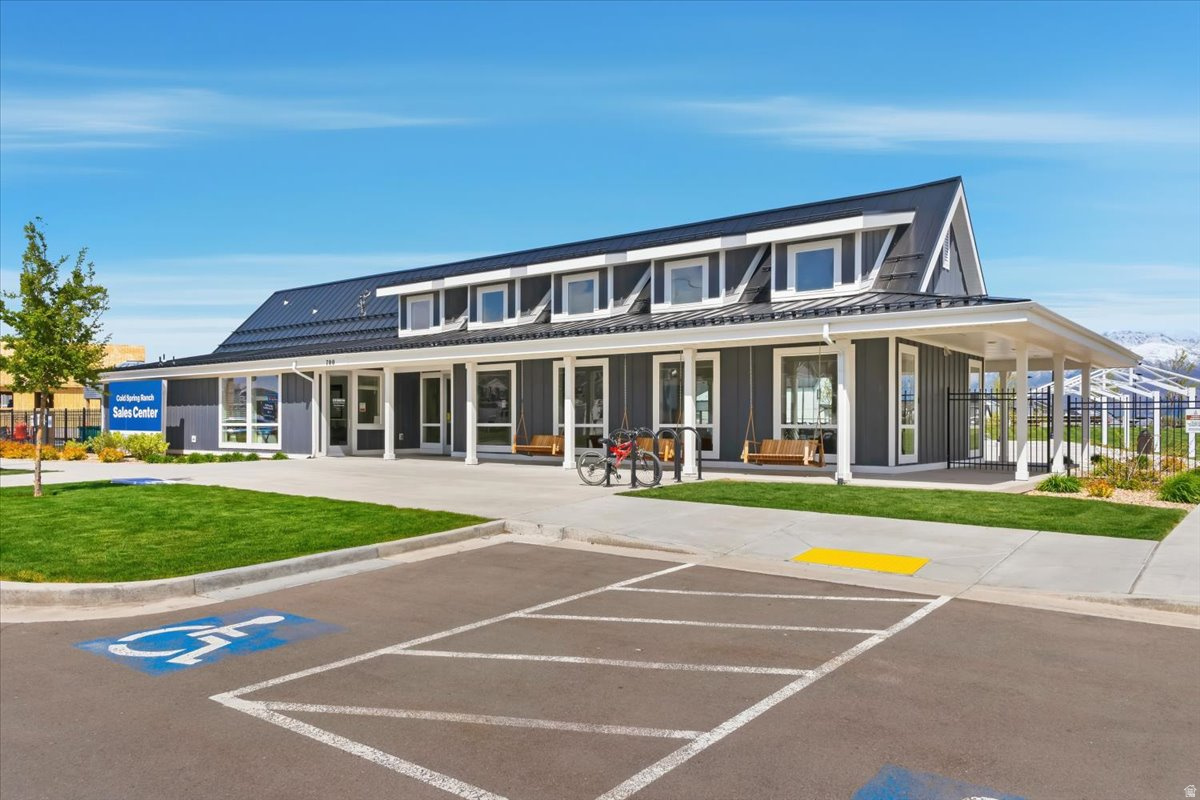 SPRING RANCH - Residential