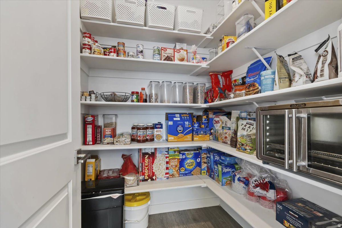 SPRING RANCH - Residential