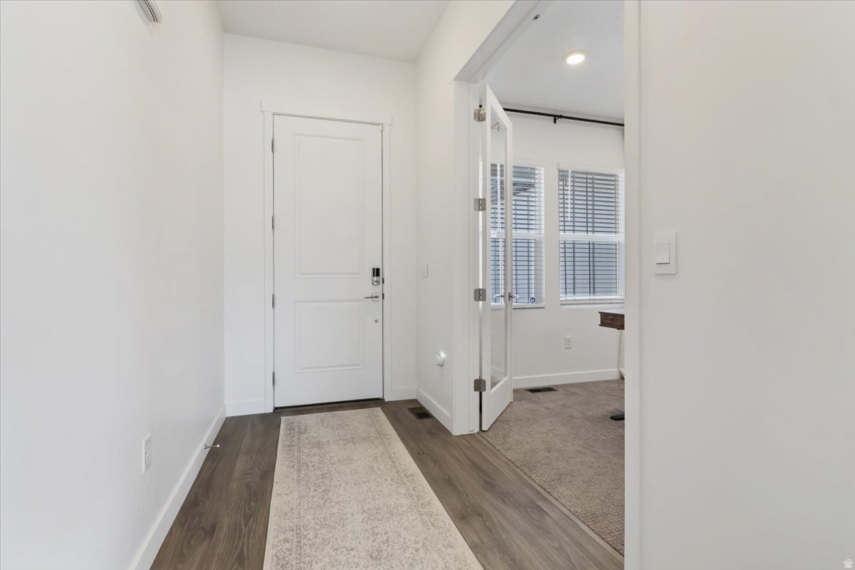 SPRING RANCH - Residential