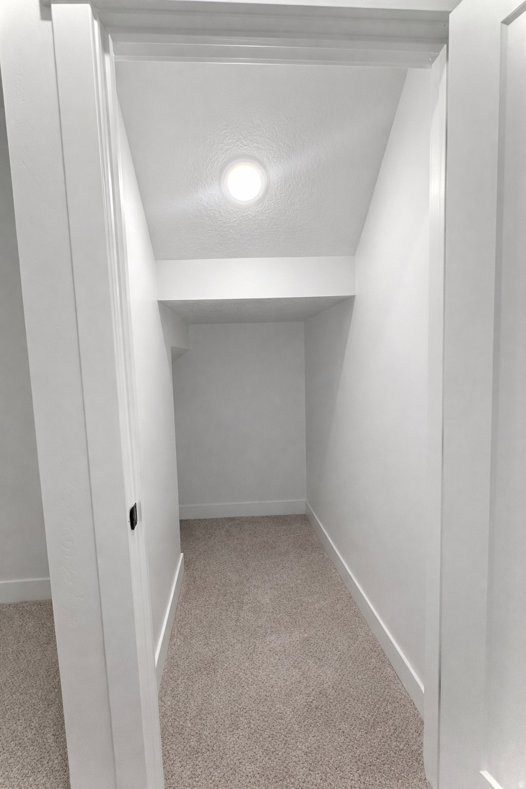 ENGLAND RIDGE SUBDIVISION - Residential