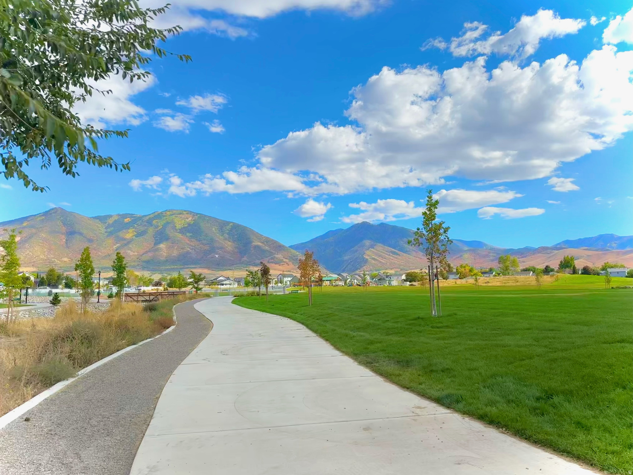 ENGLAND RIDGE SUBDIVISION - Residential