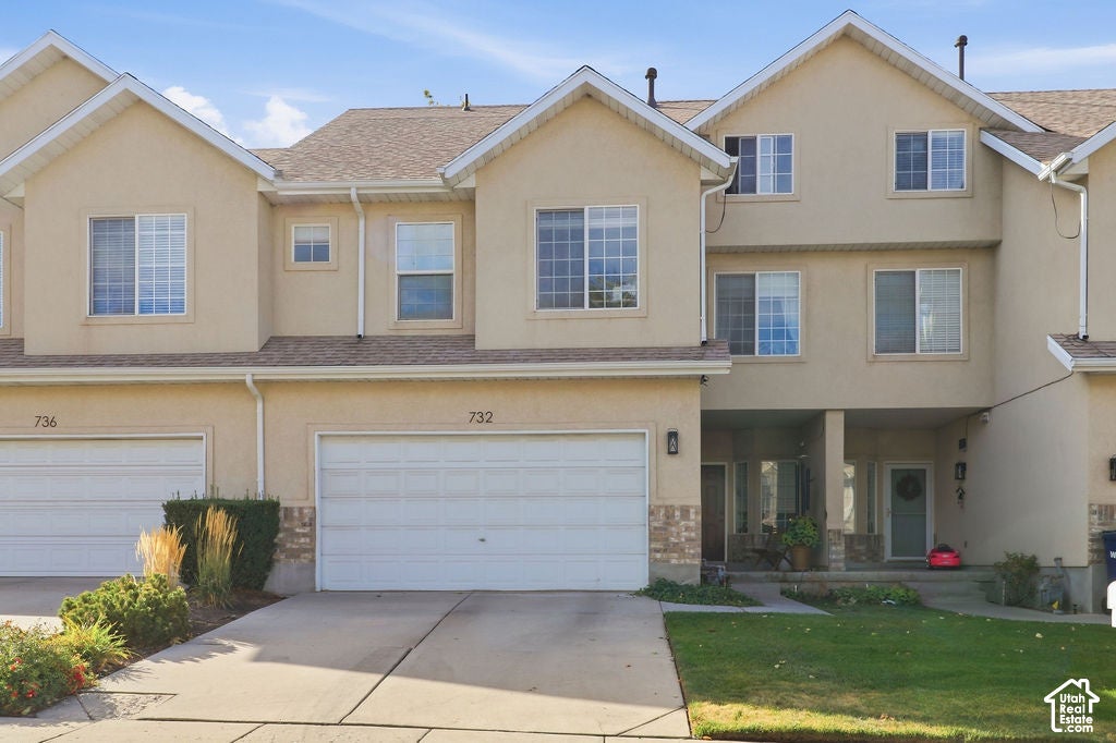 Photo of 732 E SAND DOLLAR DR S, Sandy, UT 84094 (MLS # 2192617)