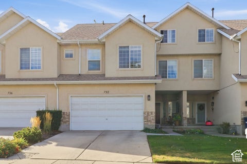 Photo of 732 E SAND DOLLAR DR S, Sandy, UT 84094 (MLS # 2192617)