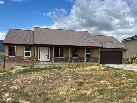 Photo of 505 N 200 W, Moroni, UT 84646 (MLS # 2127268)