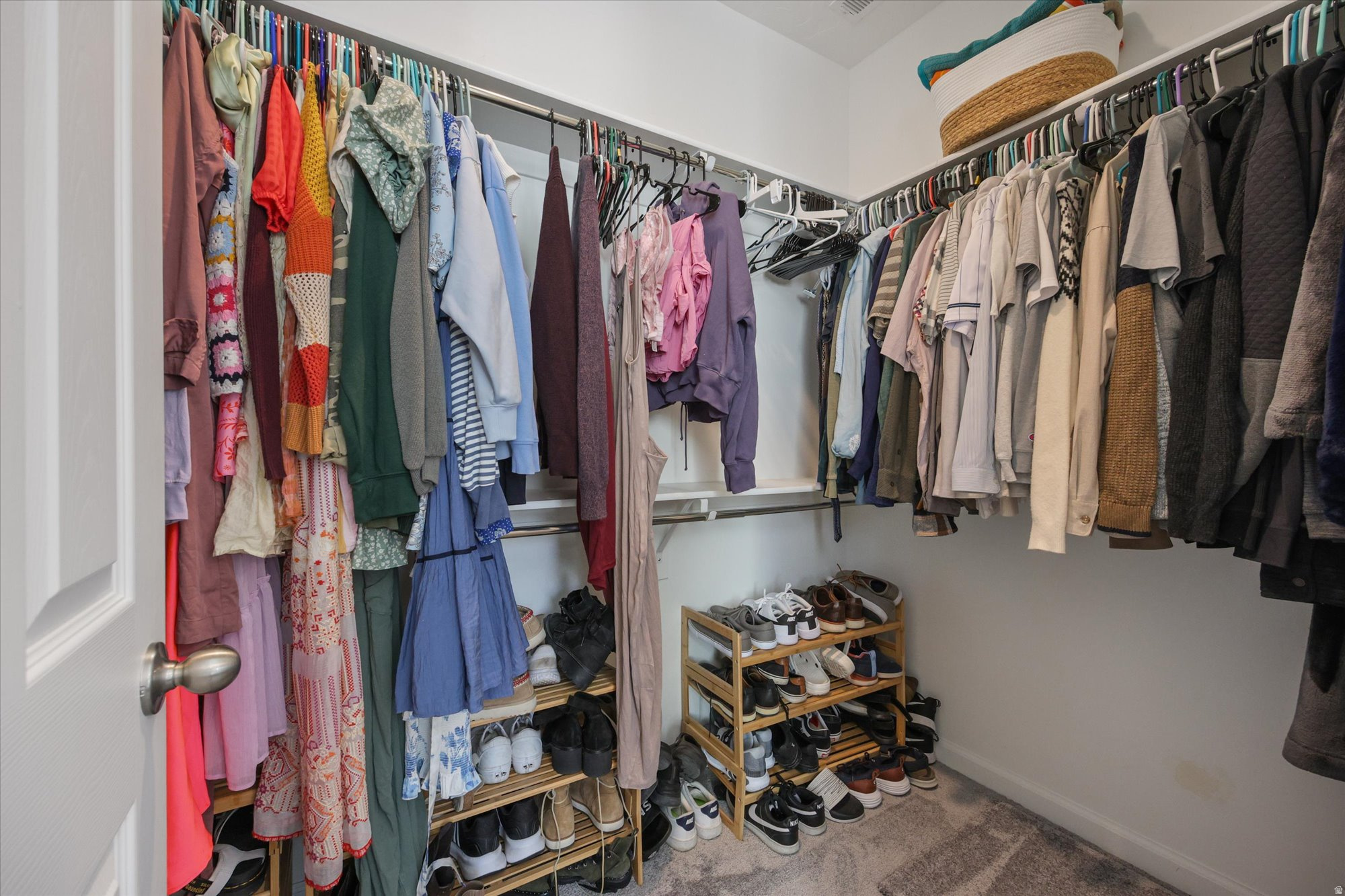 LEXINGTON GREENS - Residential