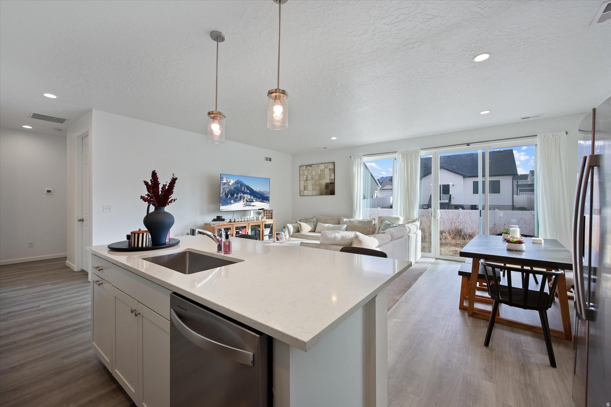 LEXINGTON GREENS - Residential