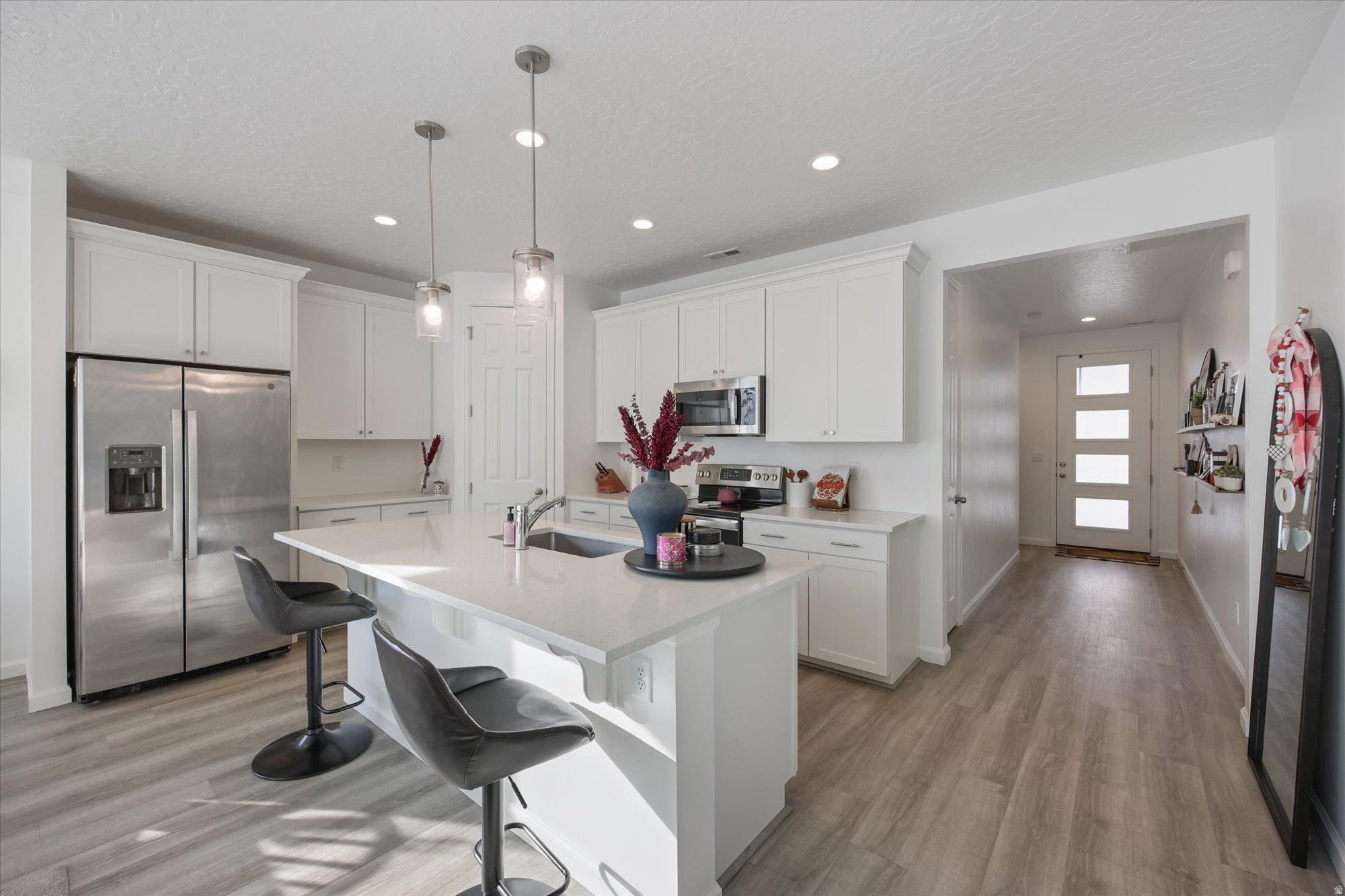 LEXINGTON GREENS - Residential