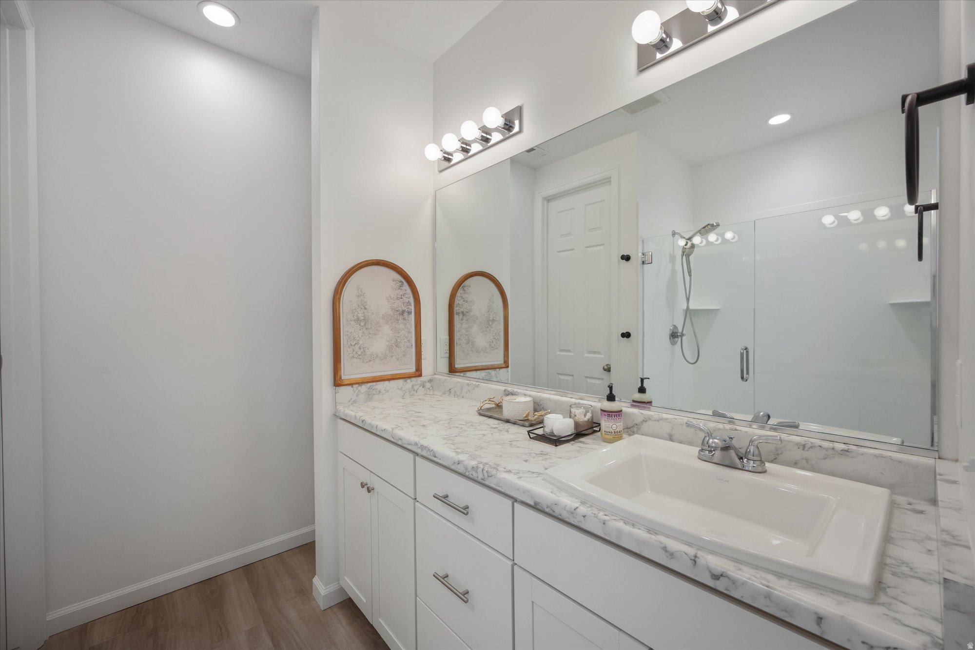 LEXINGTON GREENS - Residential