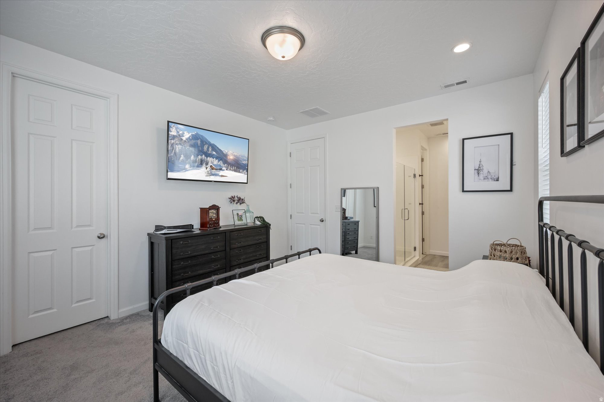 LEXINGTON GREENS - Residential