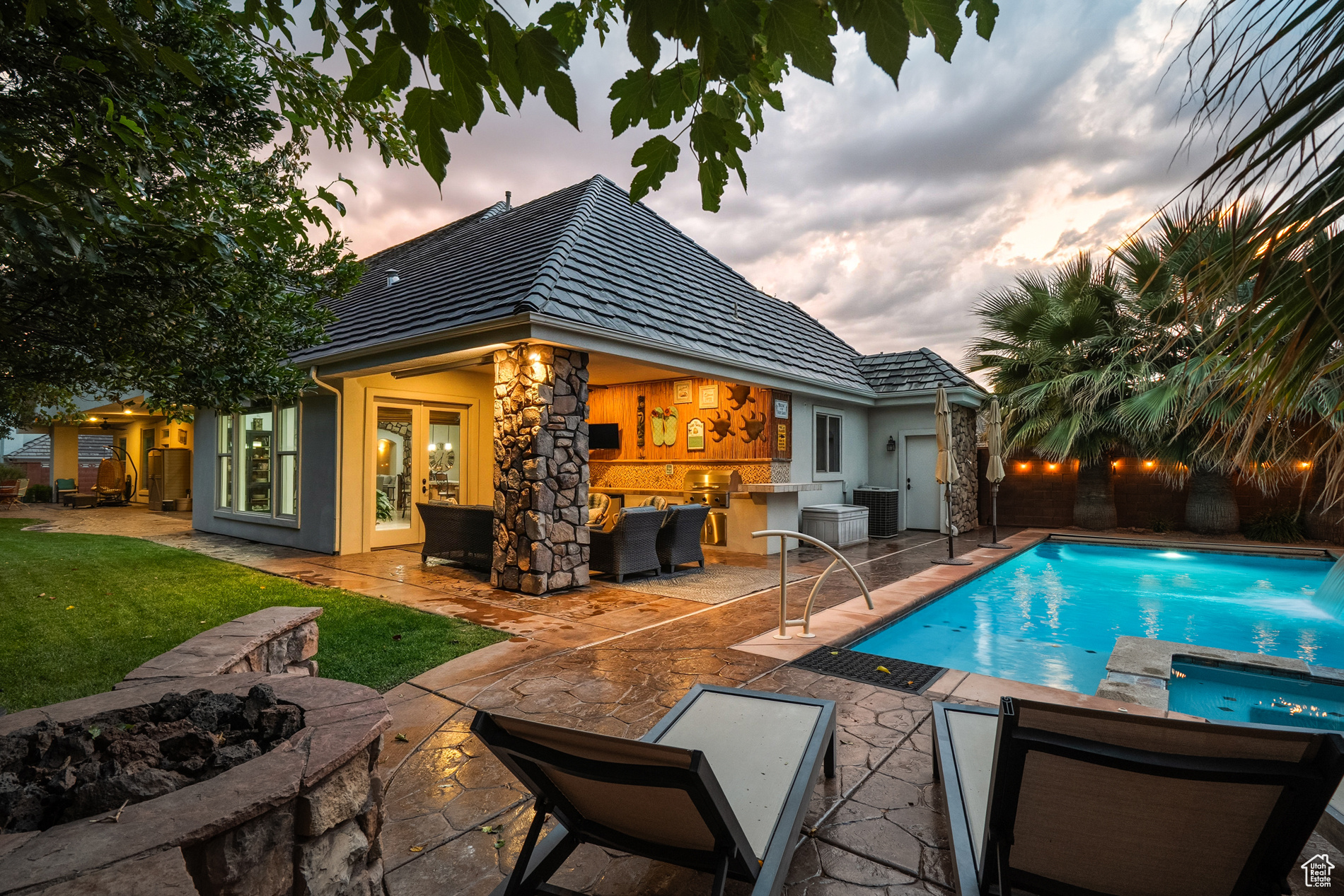 COX LANDING - Residential