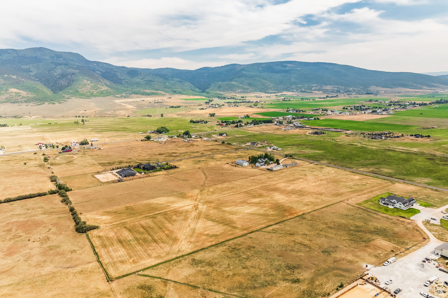 D-BAR SUBDIVISION - Land
