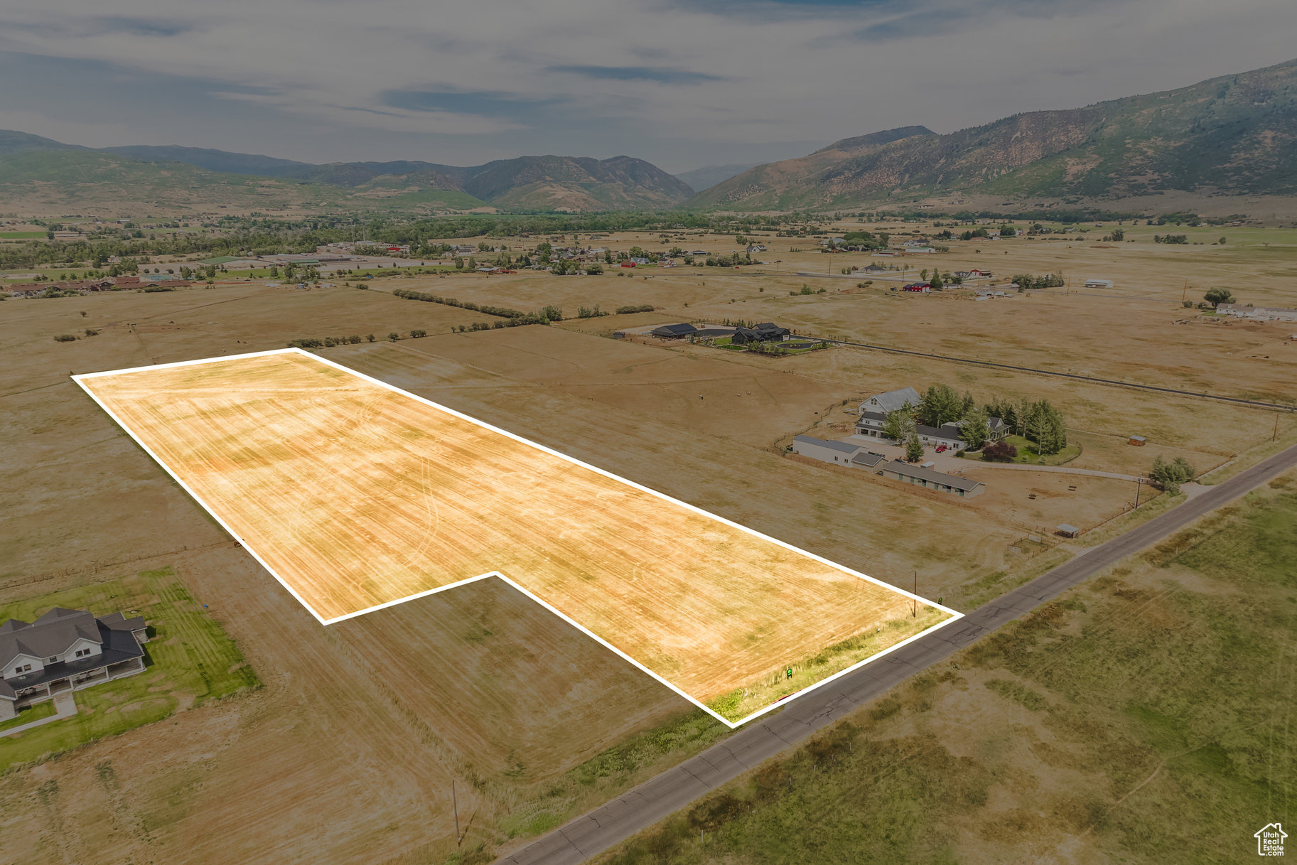 D-BAR SUBDIVISION - Land