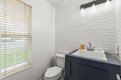 Tiny photo for 1479 N 1320 W, Clinton, UT 84015 (MLS # 2118155)