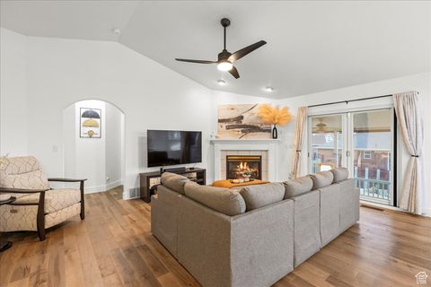 Tiny photo for 1479 N 1320 W, Clinton, UT 84015 (MLS # 2118155)