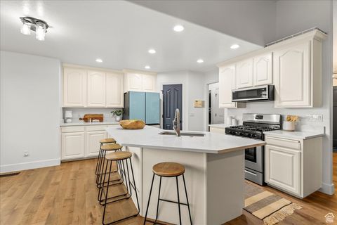 Tiny photo for 1479 N 1320 W, Clinton, UT 84015 (MLS # 2118155)