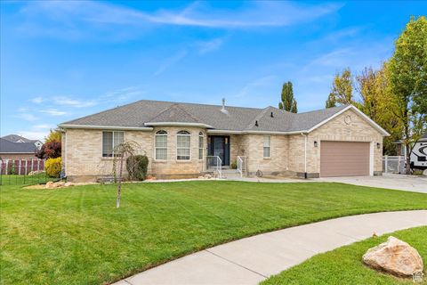 Tiny photo for 1479 N 1320 W, Clinton, UT 84015 (MLS # 2118155)