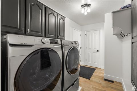 Tiny photo for 1479 N 1320 W, Clinton, UT 84015 (MLS # 2118155)