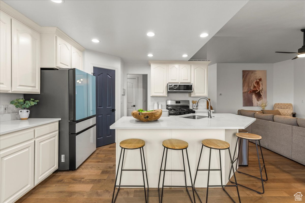 RIDGE SUB - Residential