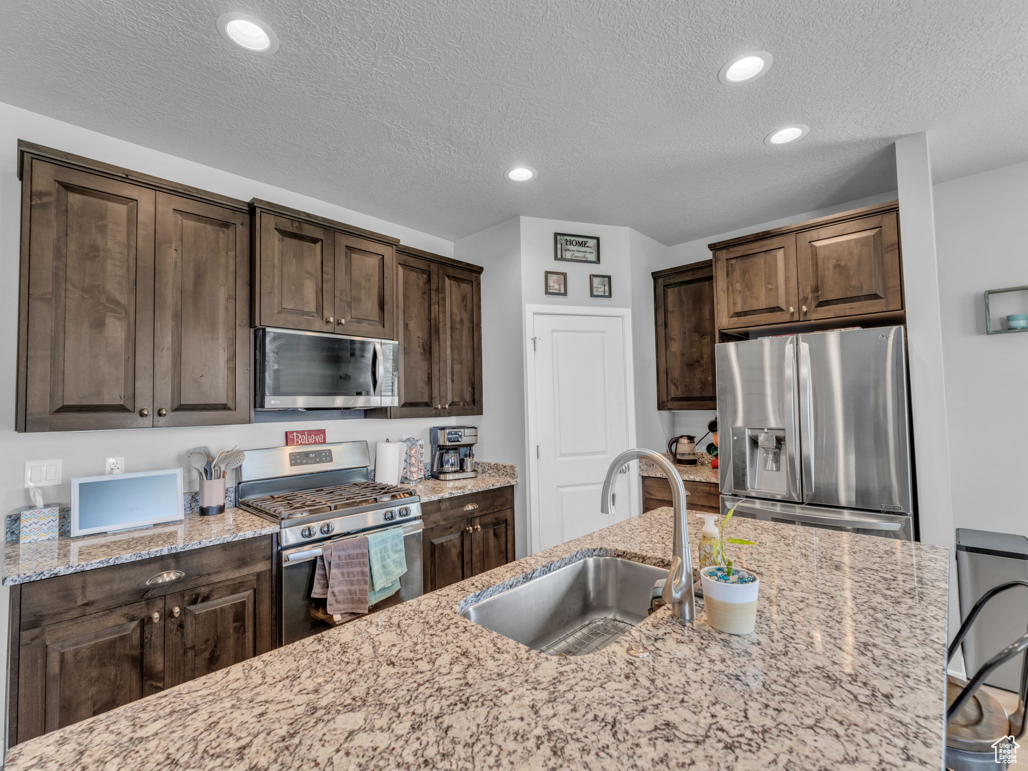 7494 S Wood Farms Dr, West Jordan, Utah image 8