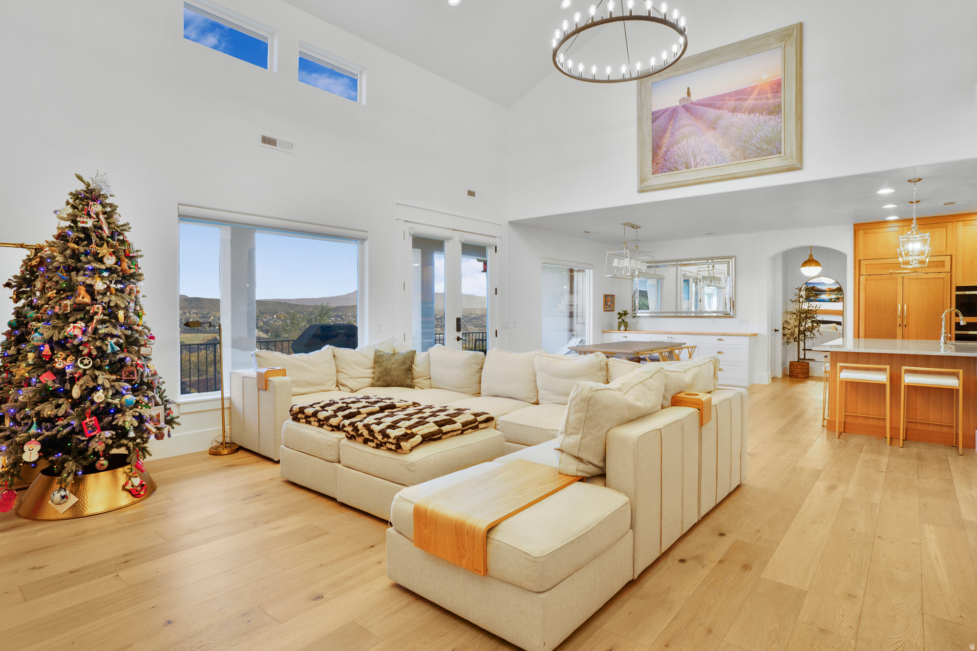 KNOLLS AT LITTLE VALLEY - Residential