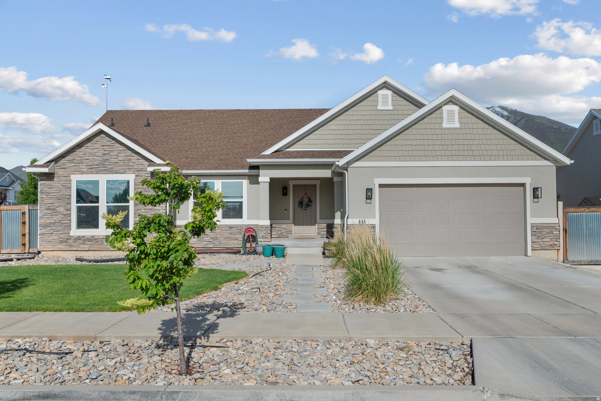 MAPLE HIGHLANDS - Residential
