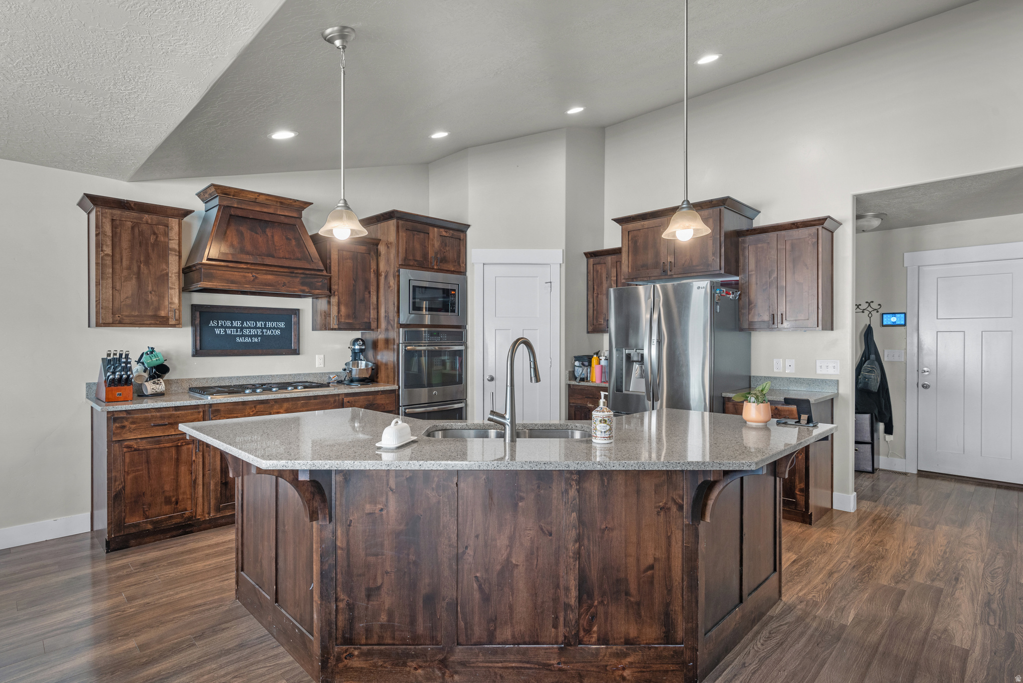 MAPLE HIGHLANDS - Residential