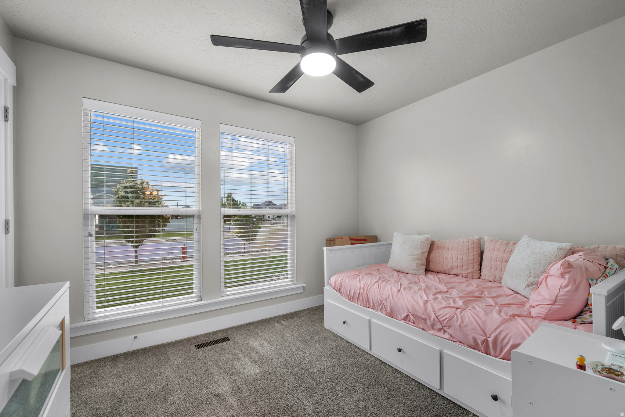 MAPLE HIGHLANDS - Residential