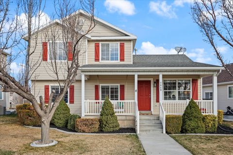Tiny photo for 7849 N SADDLEBACK DR, Eagle Mountain, UT 84005 (MLS # 2140574)