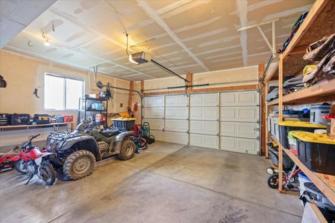 Tiny photo for 7849 N SADDLEBACK DR, Eagle Mountain, UT 84005 (MLS # 2140574)