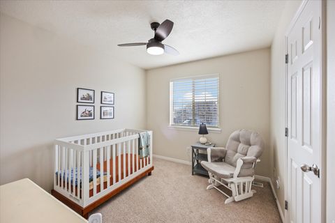 Tiny photo for 7849 N SADDLEBACK DR, Eagle Mountain, UT 84005 (MLS # 2140574)