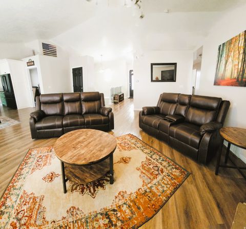 Tiny photo for 814 E 3300 N, North Ogden, UT 84414 (MLS # 2121421)