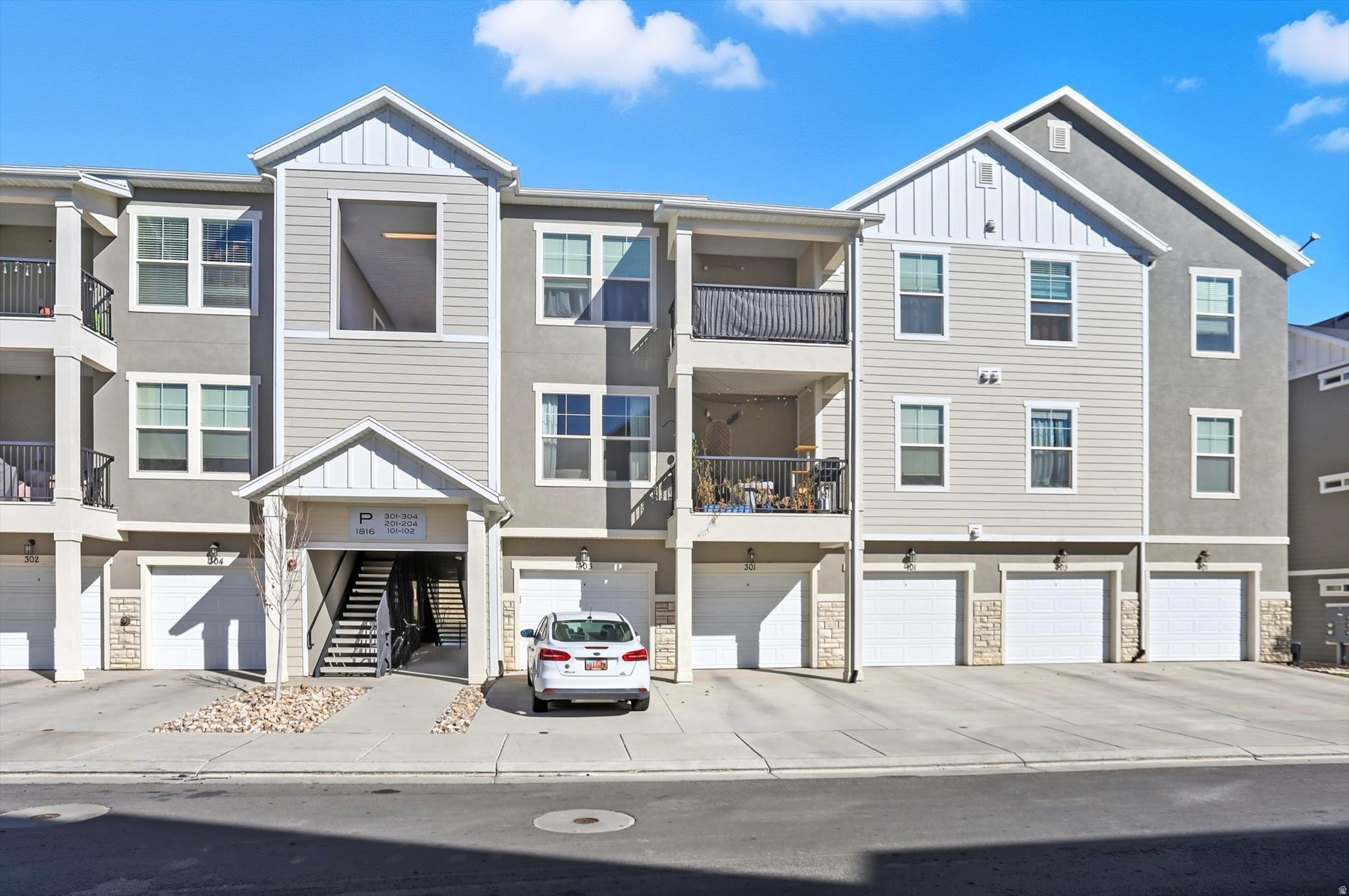 QUAILHILL AT MT SARA - Residential