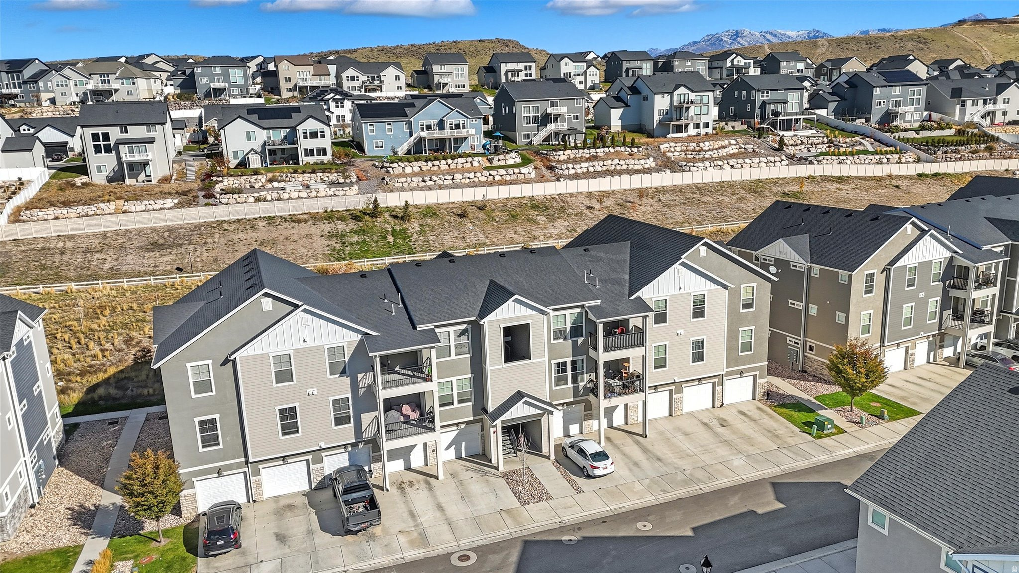 QUAILHILL AT MT SARA - Residential