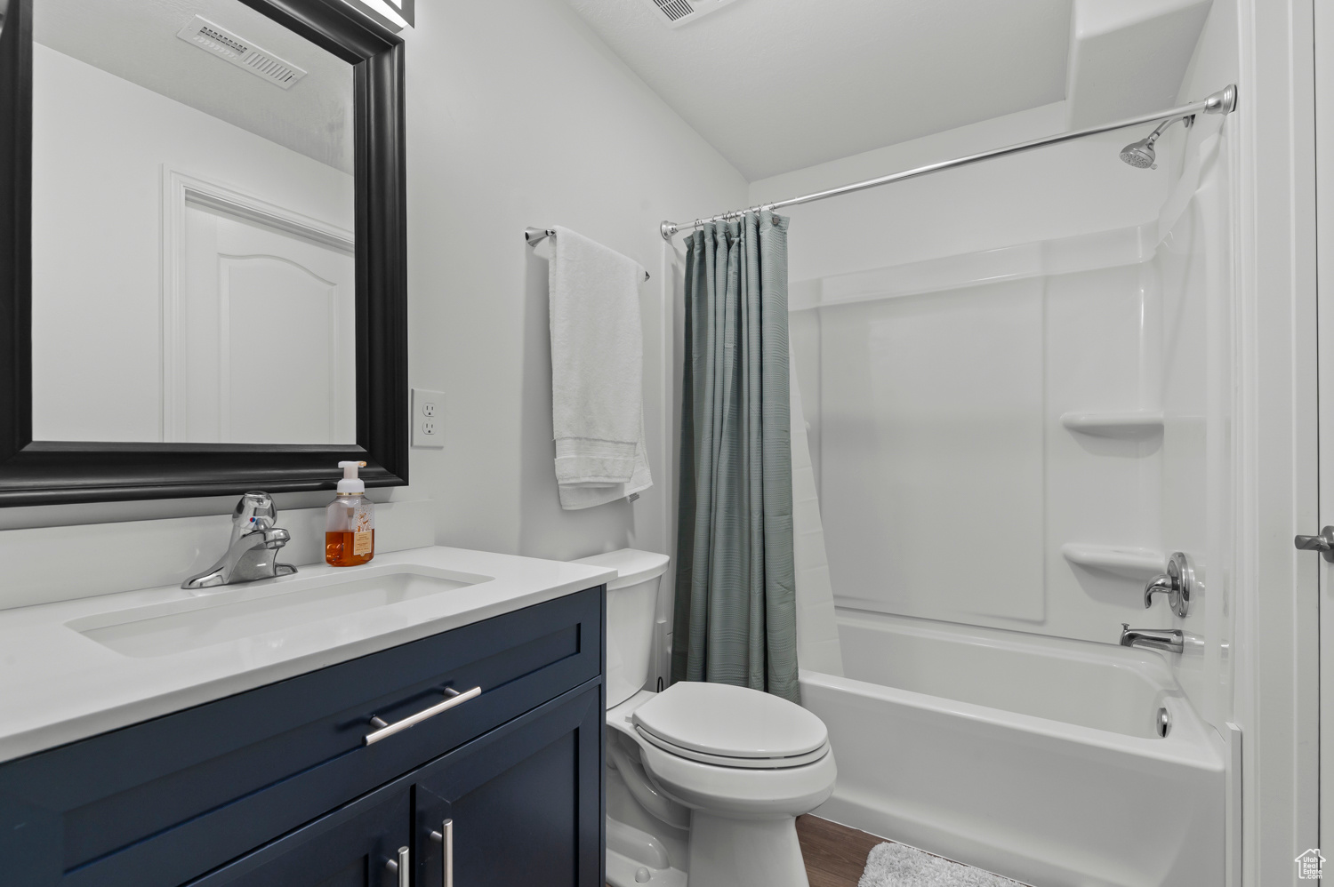 MEADOWS - Residential