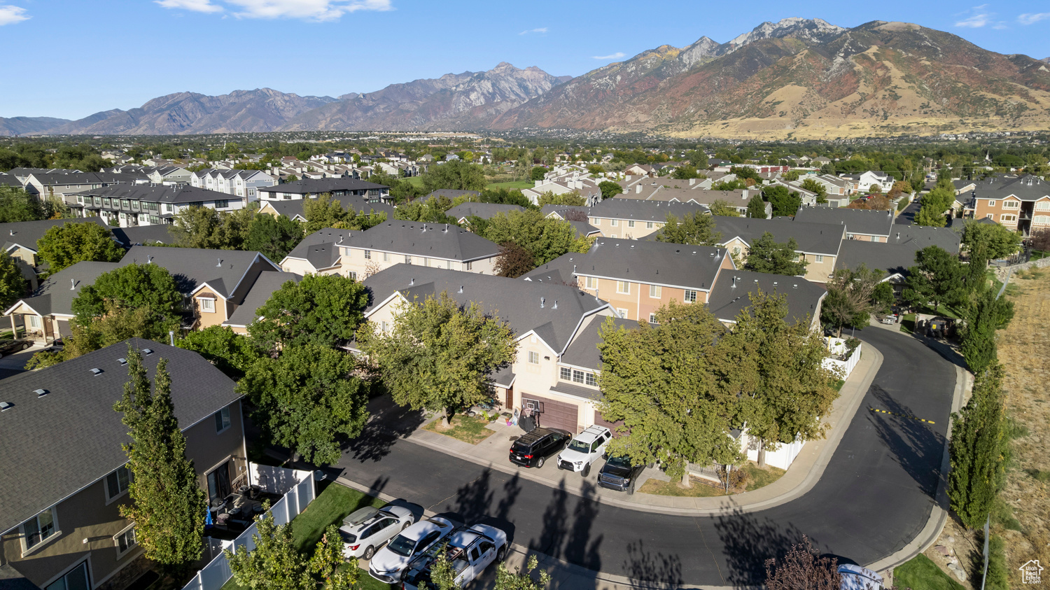 MEADOWS - Residential