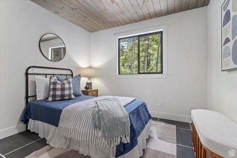 Tiny photo for 11454 E WILLOW FORK LANE Ln, Solitude, UT 84121 (MLS # 2104743)
