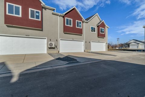 Tiny photo for 1651 W 2700 S #217, Syracuse, UT 84075 (MLS # 2134451)