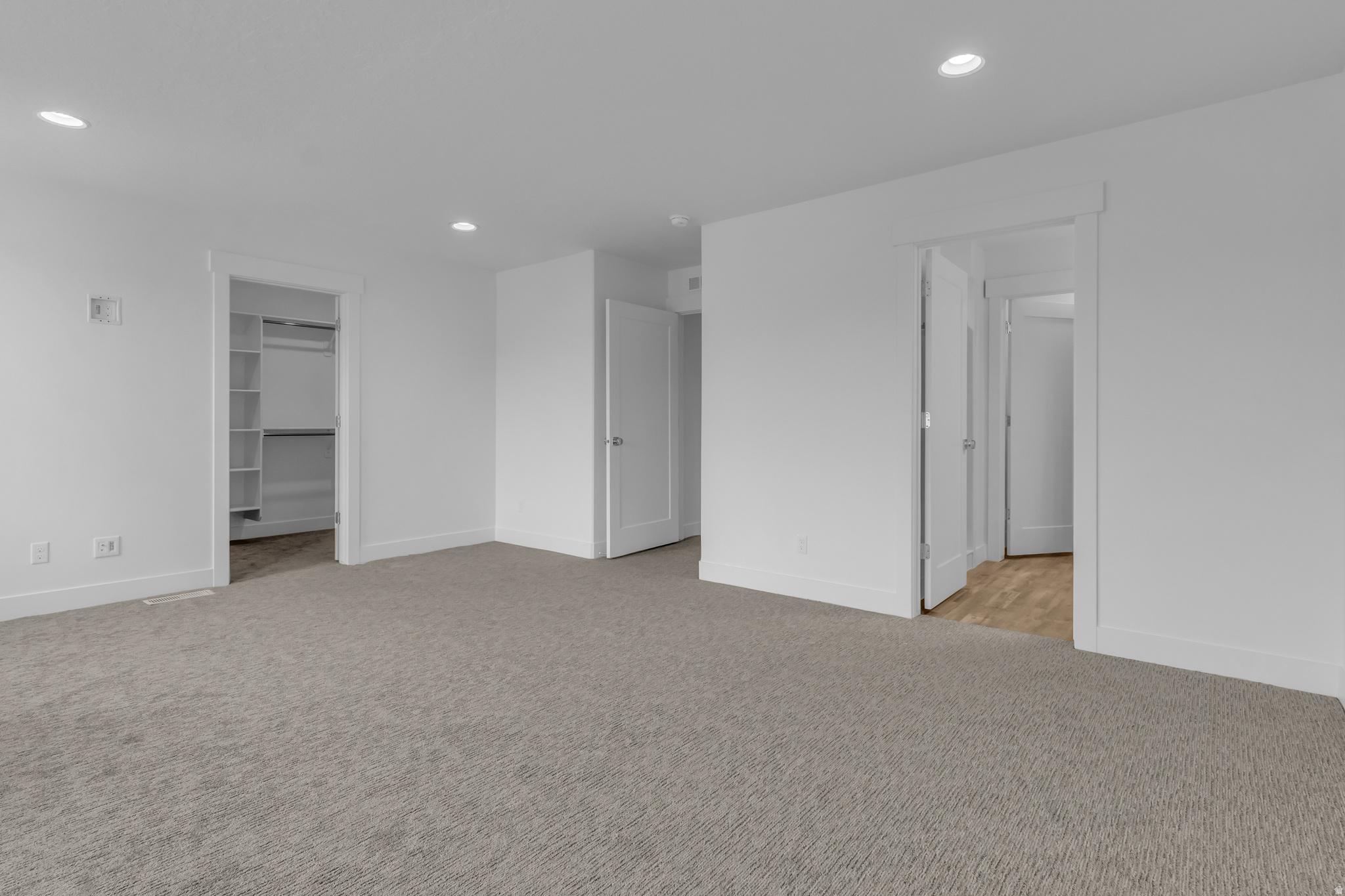 RC'S PARKWEST - Residential