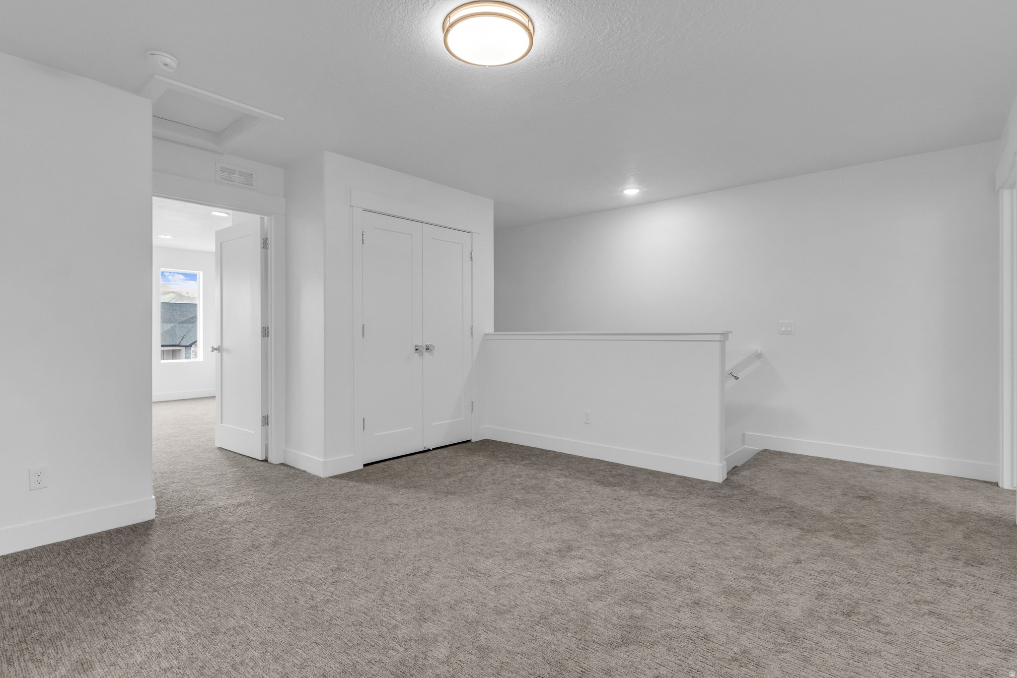 RC'S PARKWEST - Residential