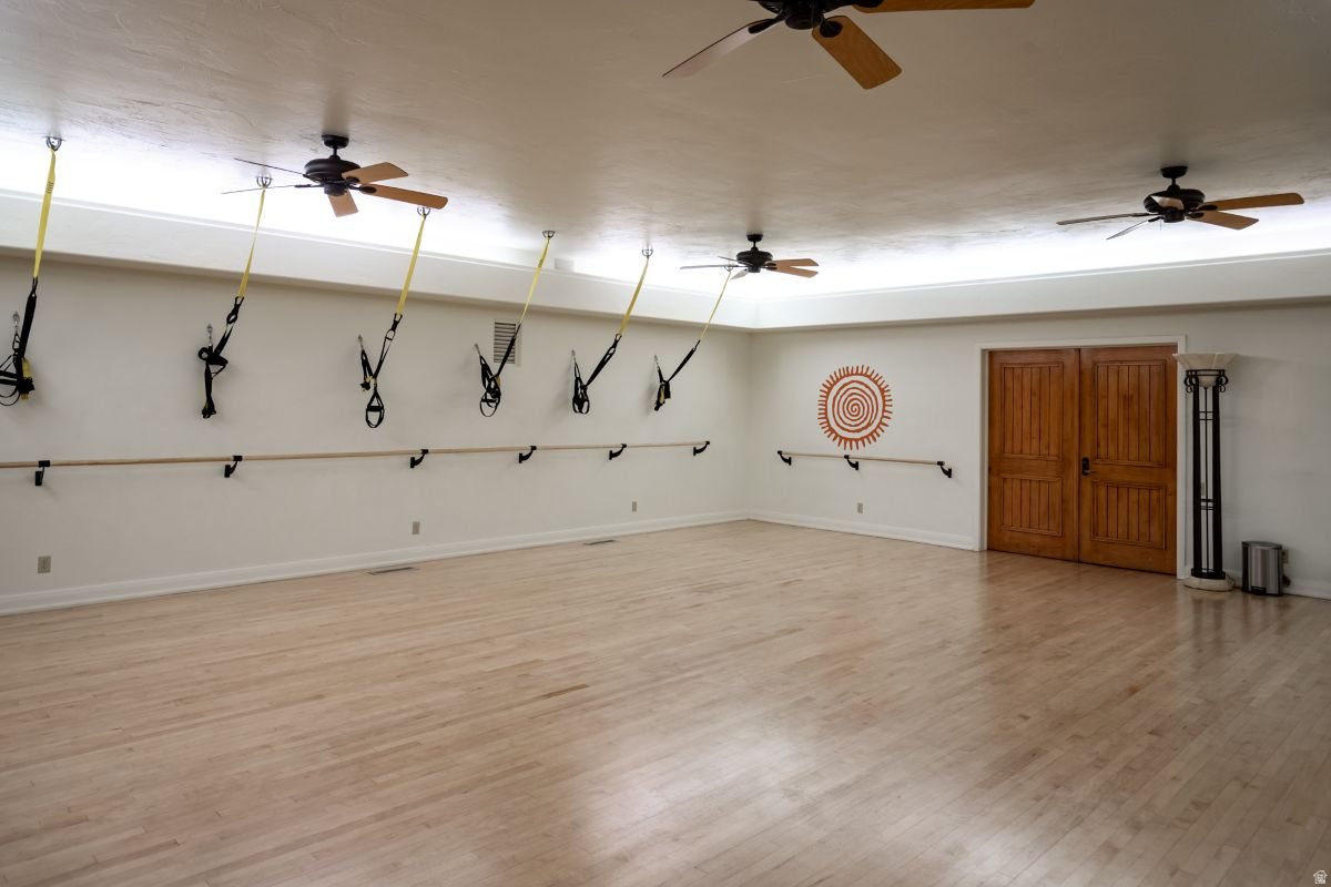 VISTAS AT ENTRADA - Land