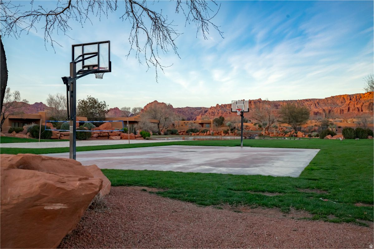 VISTAS AT ENTRADA - Land