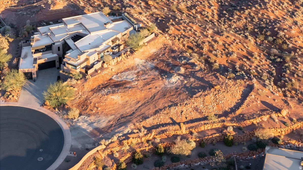 VISTAS AT ENTRADA - Land