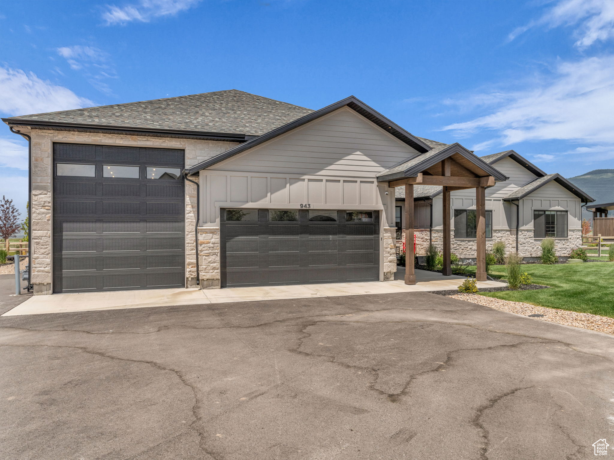 HART CROSSING - Residential