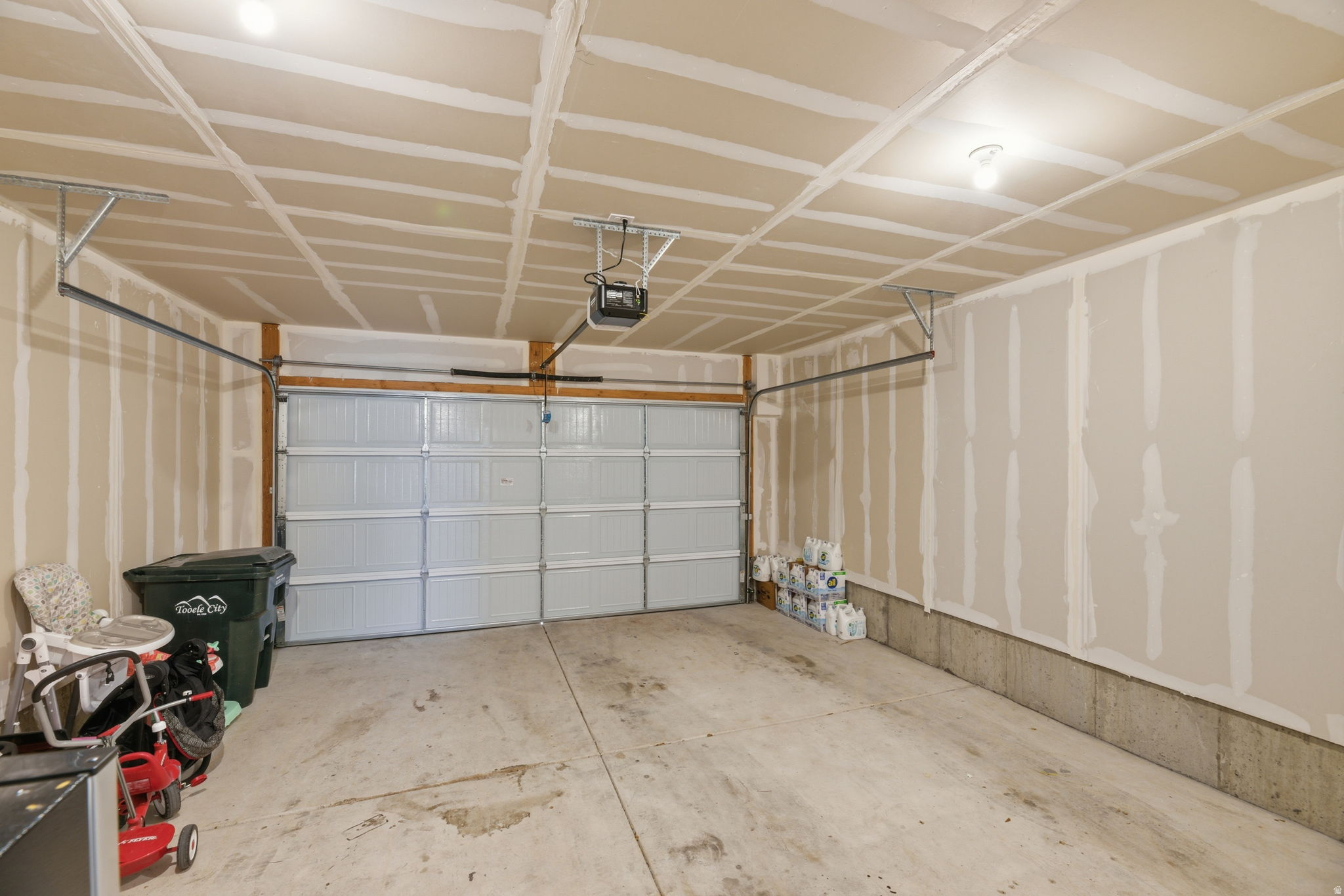 WESTERN ACRES - Residential