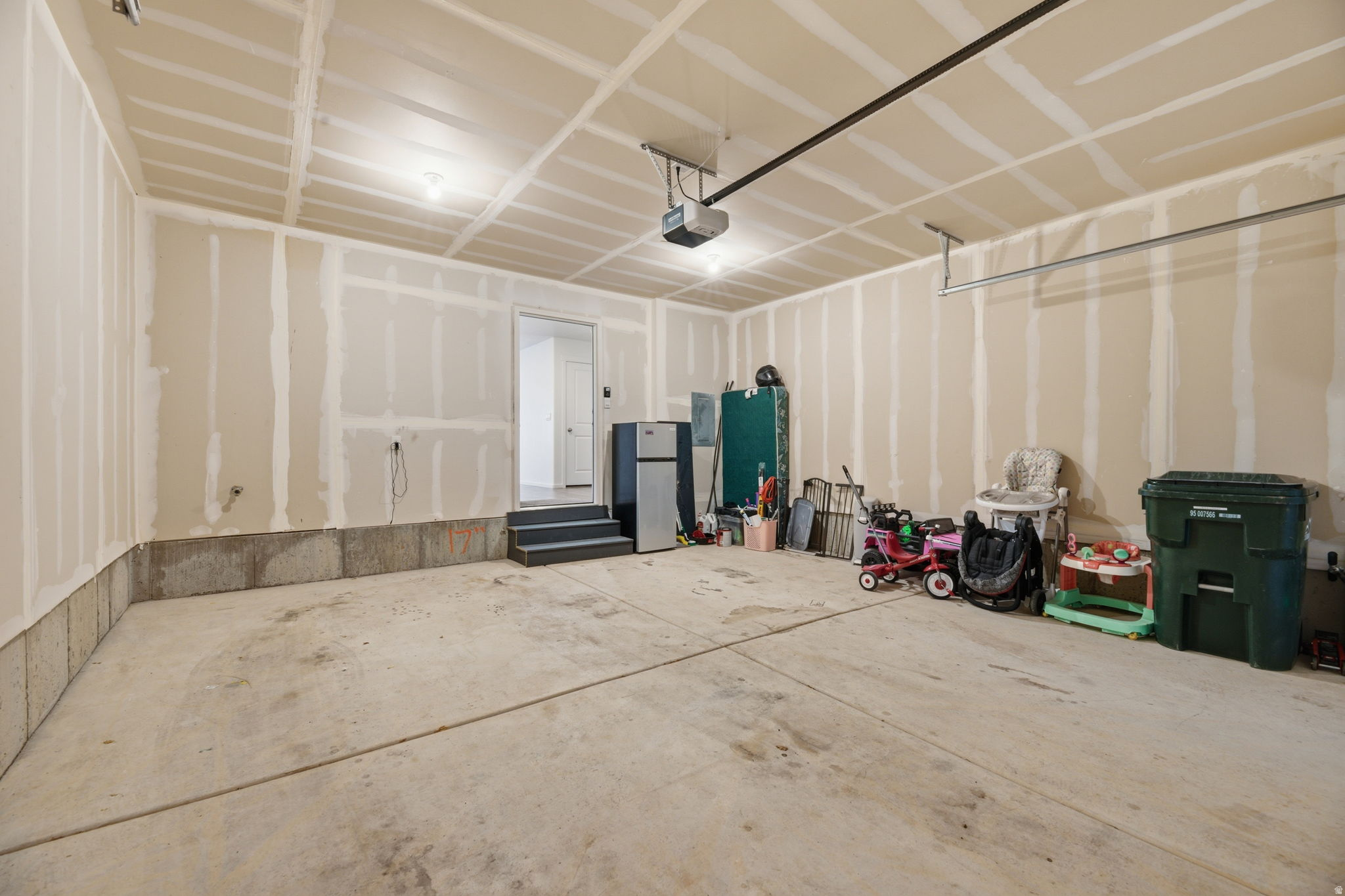 WESTERN ACRES - Residential