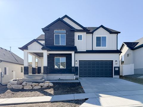 Photo of 7007 W HAZEL OAK CT #212, Herriman, UT 84096 (MLS # 2145258)