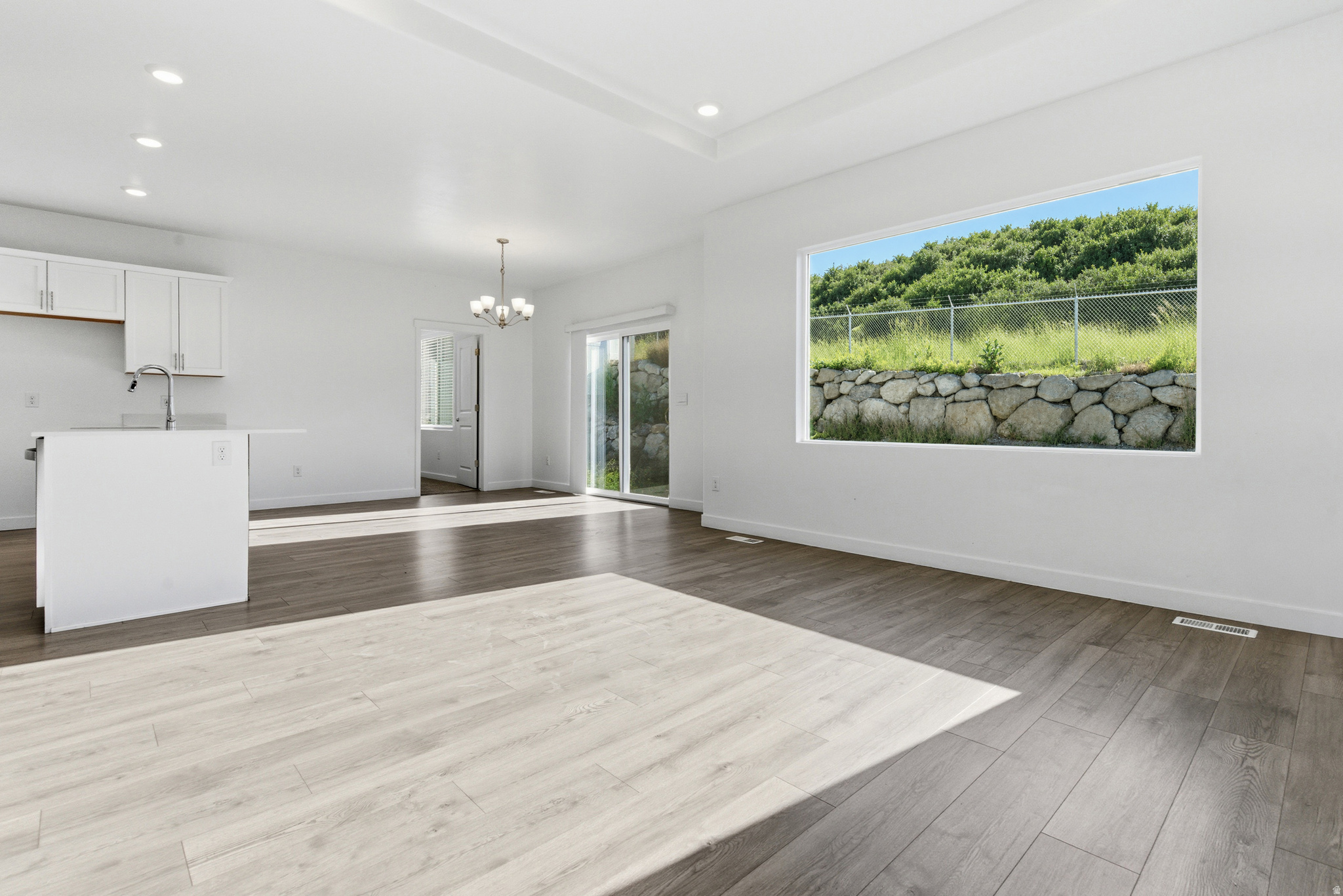 LITTLE VALLEY GATEWA - Residential