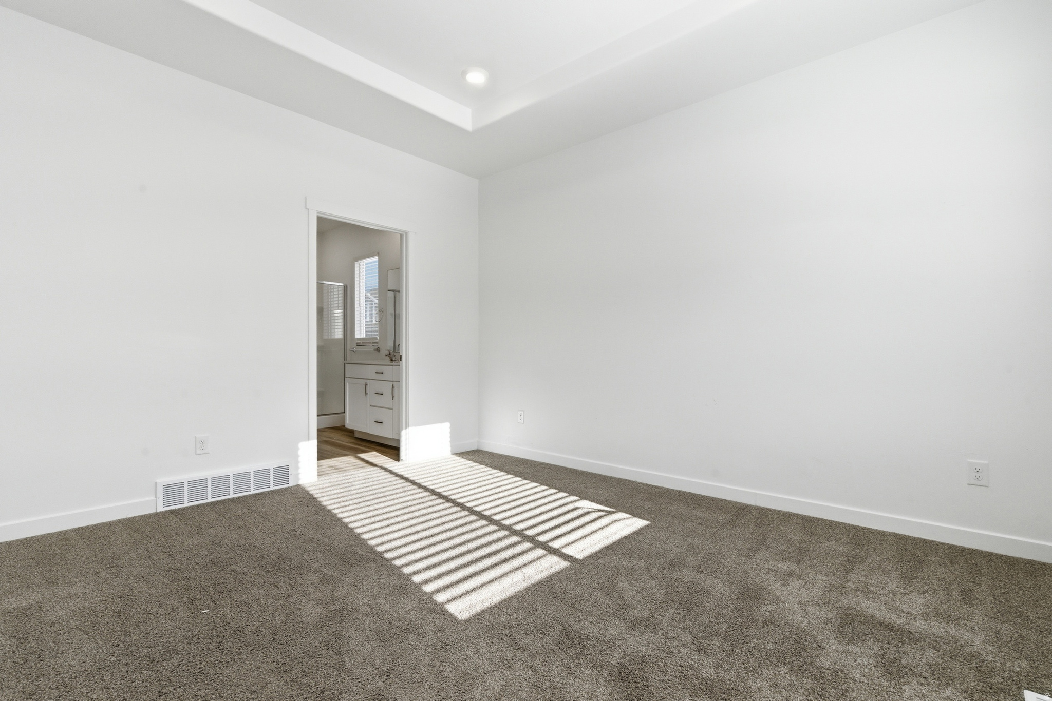 LITTLE VALLEY GATEWA - Residential